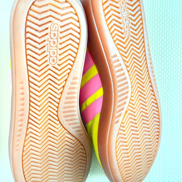 Adidas Barreda Decode Women's Sneaker - Picture 5 of 8